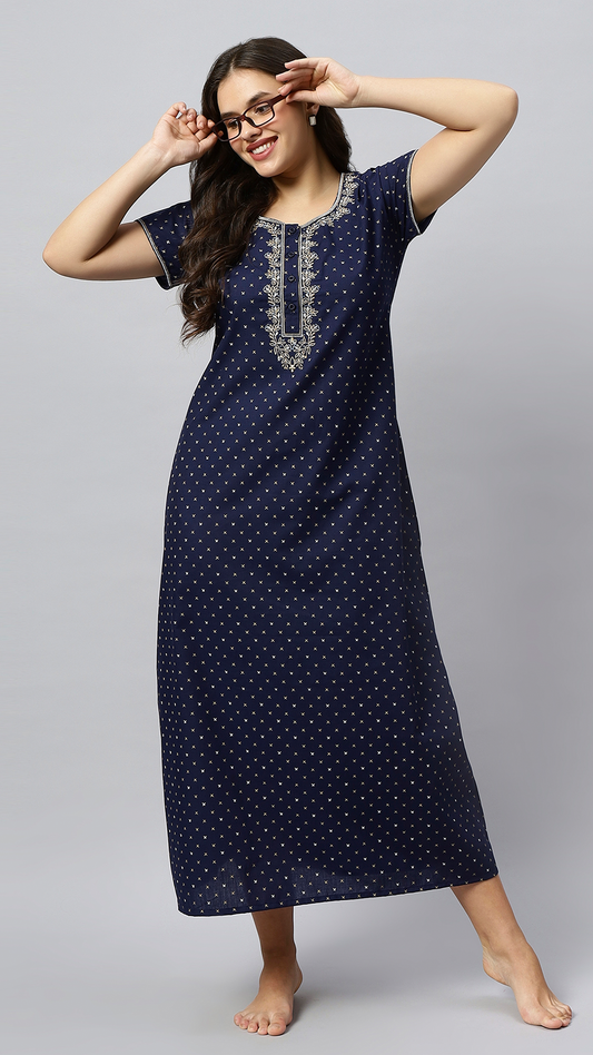 Midnight misty mood wear