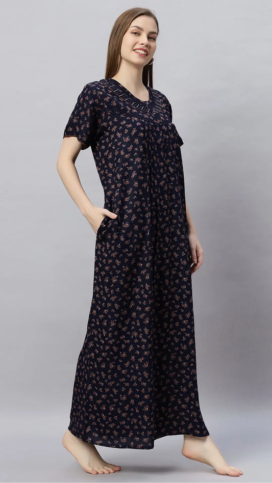 Midnight misty mood wear