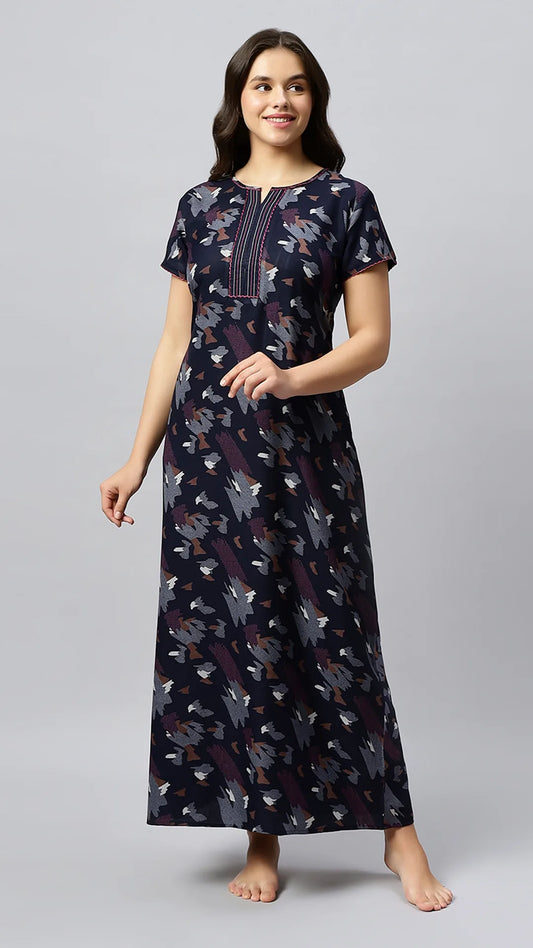 Midnight misty mood wear