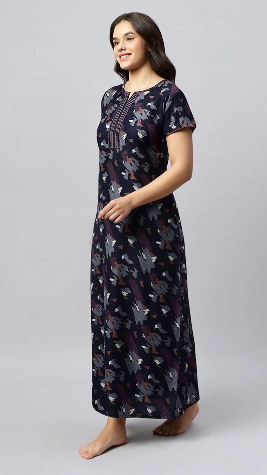 Midnight misty mood wear