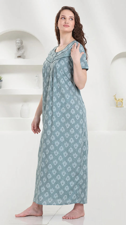 Midnight misty mood wear