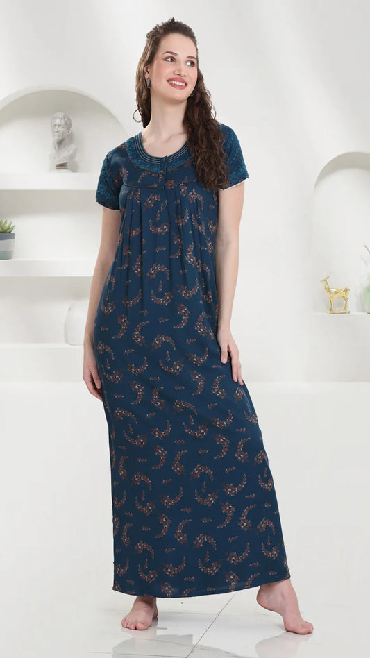 Midnight misty mood wear