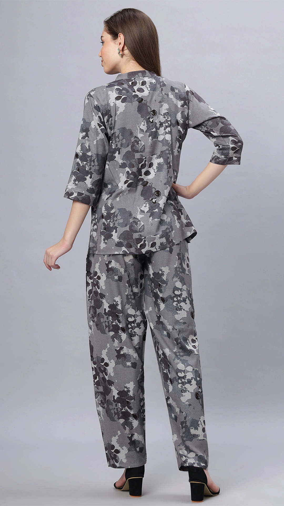 Sukanya Comfortable Women's Cotton Blend Half Sleeves Night Suit, Soft and Elegant Print Sukanya Comfortable Women's Cotton Blend Half Sleeves Night Suit, Gray, Soft and Elegant Print Sleepwear