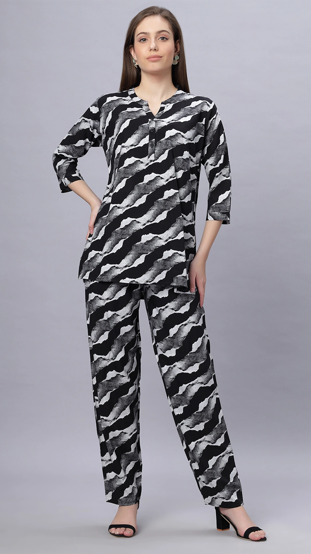 Sukanya Comfortable Women's Cotton Blend Half Sleeves Night Suit - Black & Navy Blue, Soft and Elegant Print Sleepwear