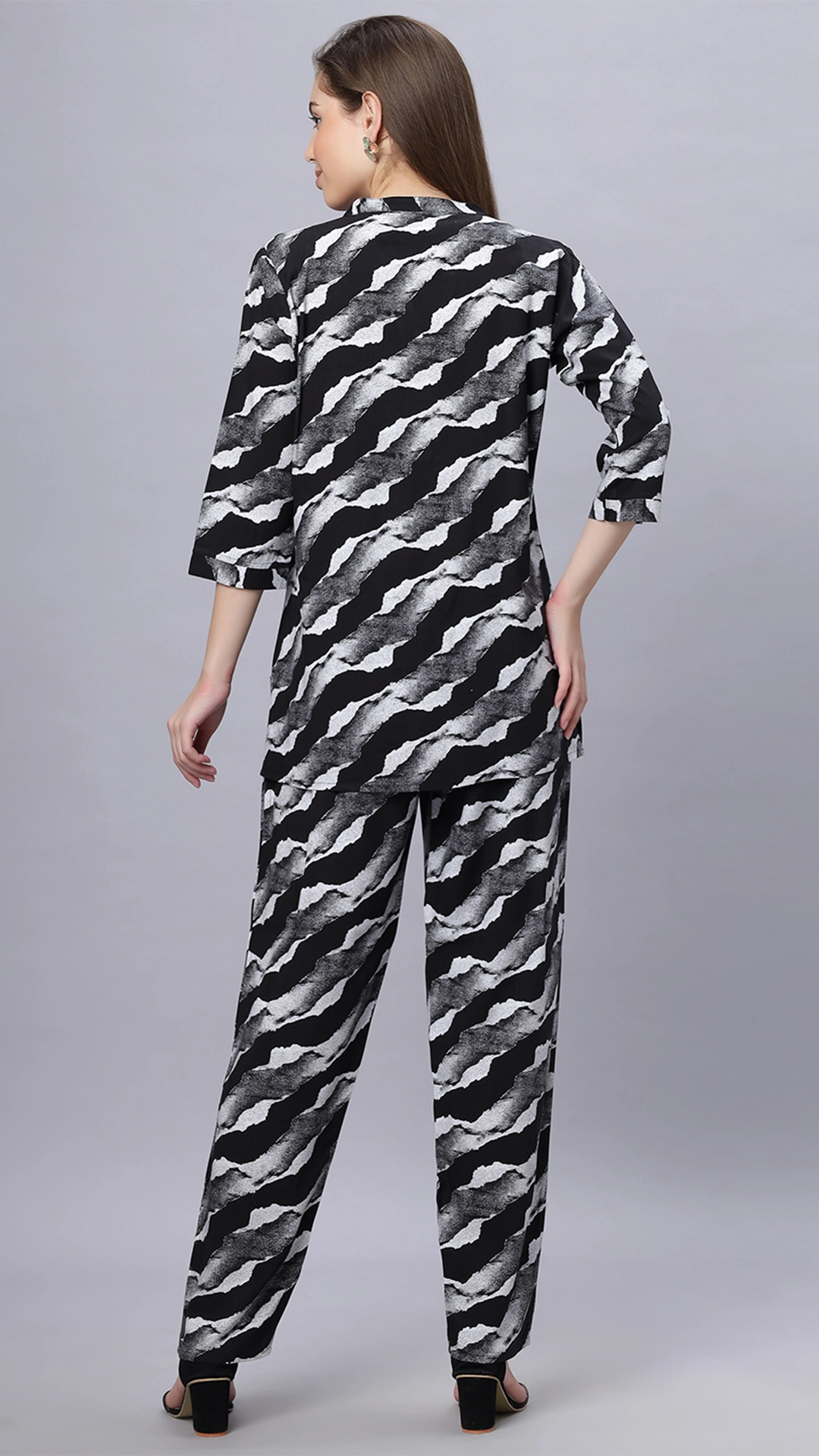 Sukanya Comfortable Women's Cotton Blend Half Sleeves Night Suit - Black & Navy Blue, Soft and Elegant Print Sleepwear