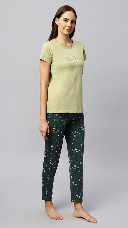 Sukanya Women's Printed Top & Pyjama Set, Regular Fit, Ideal For Lounge Wear, Pista, Sinker Fabric, Half Sleeve, Round Neck