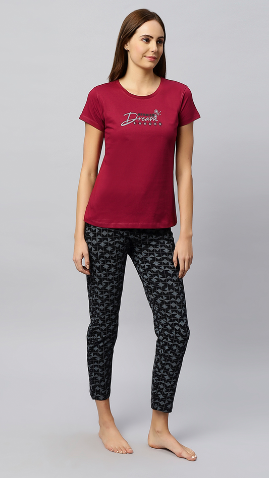 Sukanya Women's Printed Top & Pyjama Set - Red, Regular Fit, Ideal For: Women's, Occasion Type: Lounge Wear, Fabric Type: Sinker, Pattern: Printed, Sleeve Type: Half Sleeve, Color: Red, Collar Type: Rou