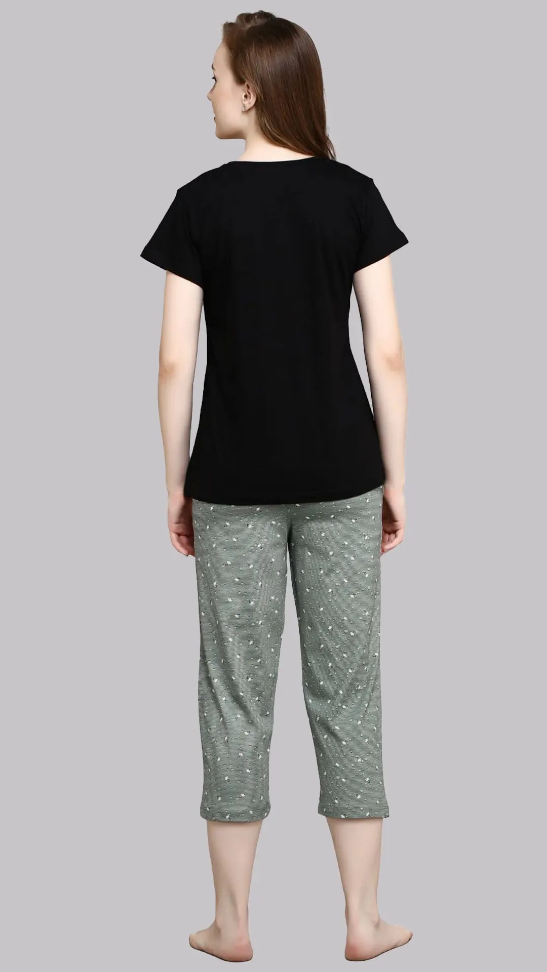 Sukanya  Women's Printed Sinker Capri Set | Regular Fit Loungewear | Ideal for Women | Lounge Wear Nightdress Capri Set Sleepwear | Black Printed Half Sleeves Round Neck