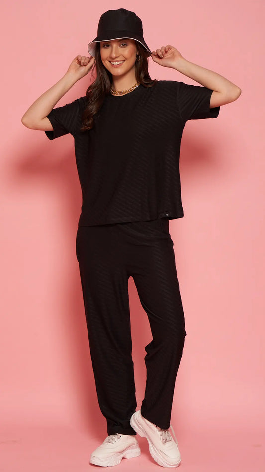 Lunica Women's Printed Sinker Nightsuit Set , Regular Fit Loungewear , Ideal for Women , Lounge Wear Nightdress Pyjama Set Sleepwear , Black Printed Half Sleeves Round Neck