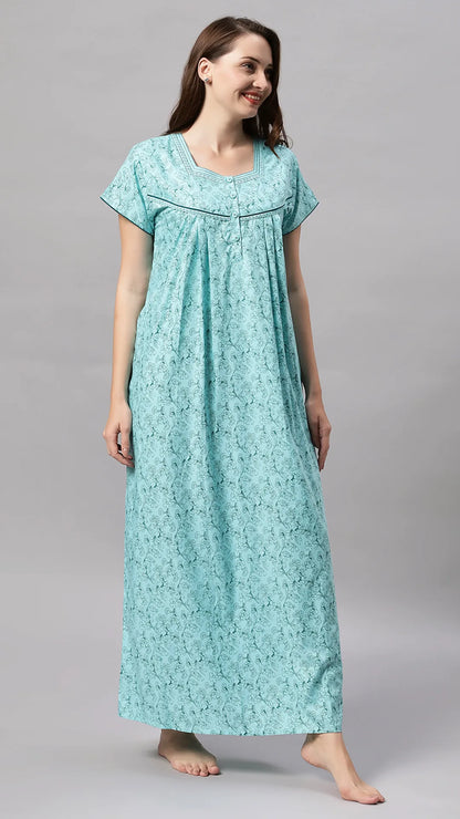 Midnight misty mood wear