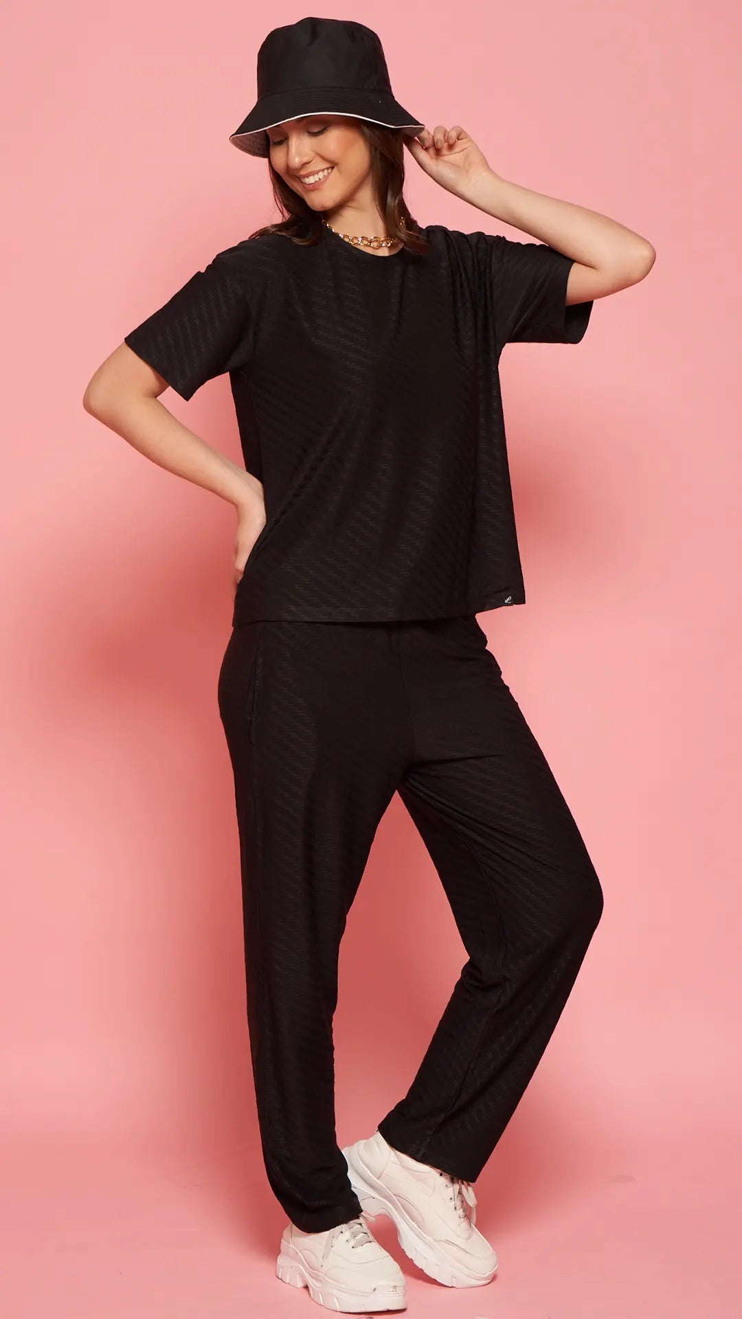 Lunica Women's Printed Sinker Nightsuit Set , Regular Fit Loungewear , Ideal for Women , Lounge Wear Nightdress Pyjama Set Sleepwear , Black Printed Half Sleeves Round Neck