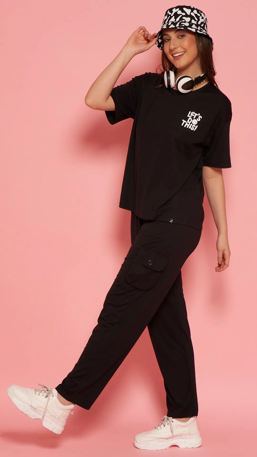 Lunica Women's Printed Sinker Nightsuit Set , Regular Fit Loungewear , Ideal for Women , Lounge Wear Nightdress Pyjama Set Sleepwear , Black Printed Half Sleeves Round Neck