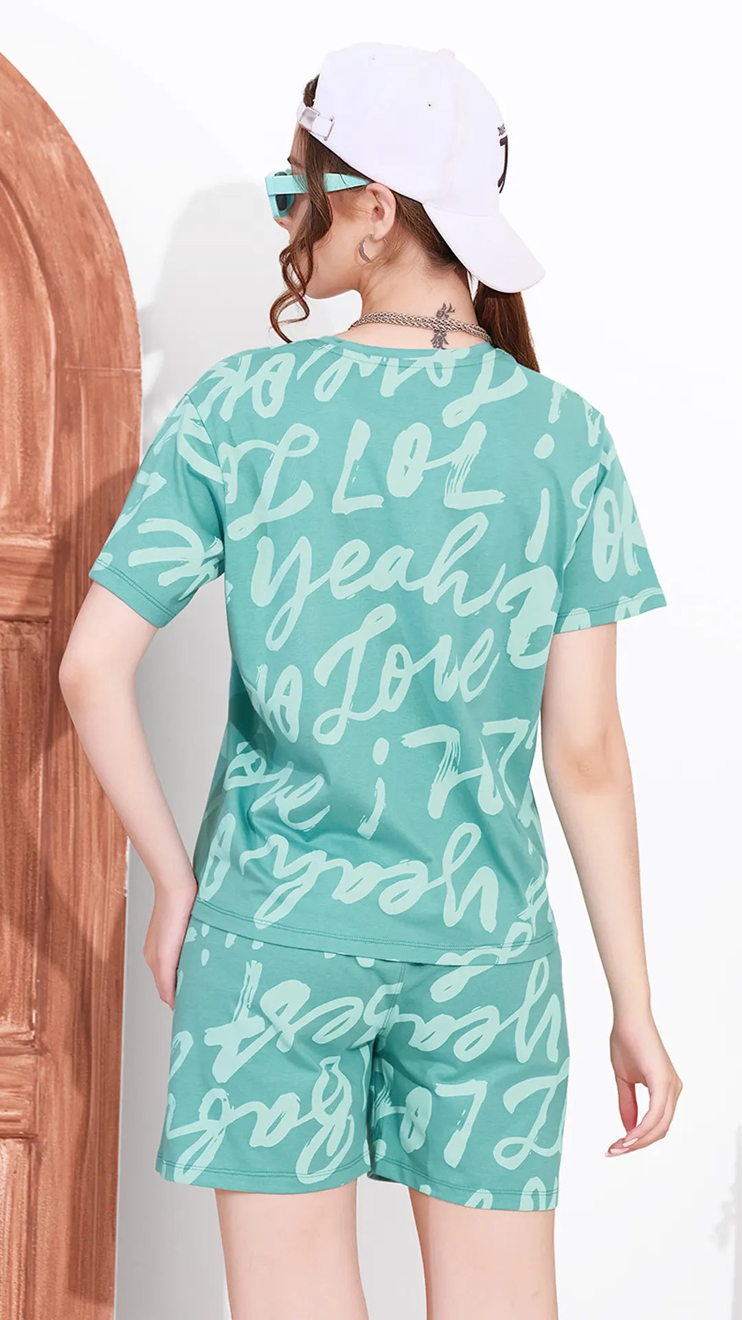 Pista Printed Half Sleeves Round Neck