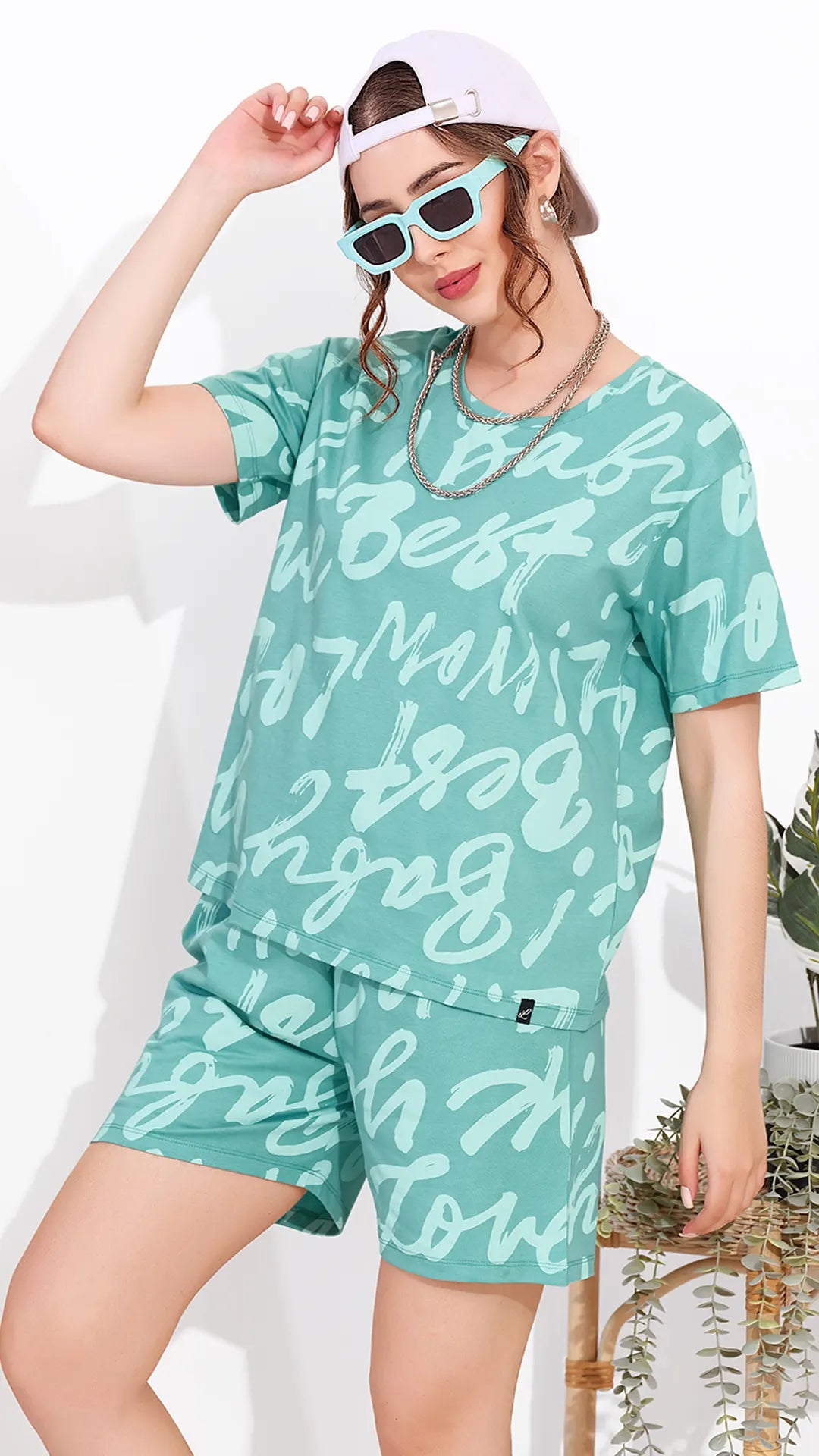 Pista Printed Half Sleeves Round Neck