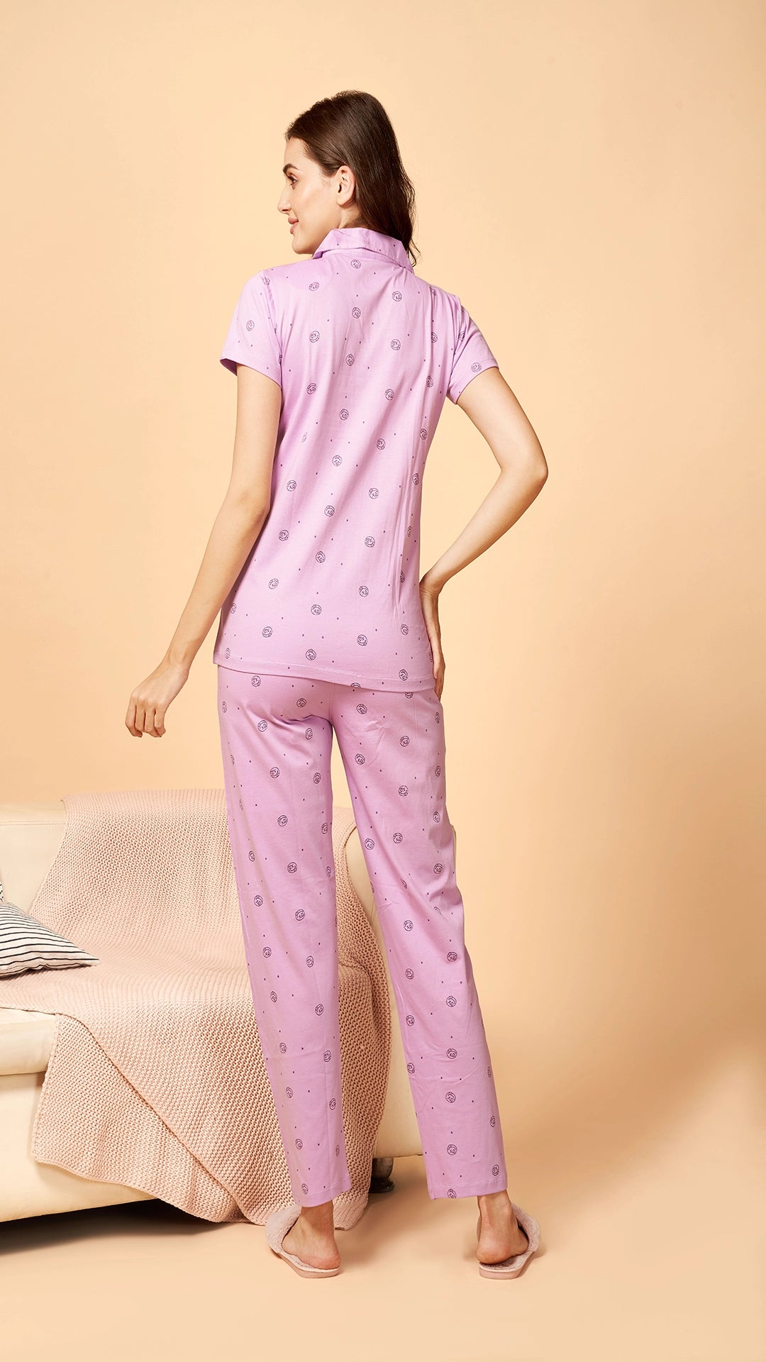 Sukanya  Women's Printed Sinker Nightsuit Set , Frount Open Lounge Wear Nightdress Pyjama Set Sleepwear , Green Printed Half Sleeves Round Neck.