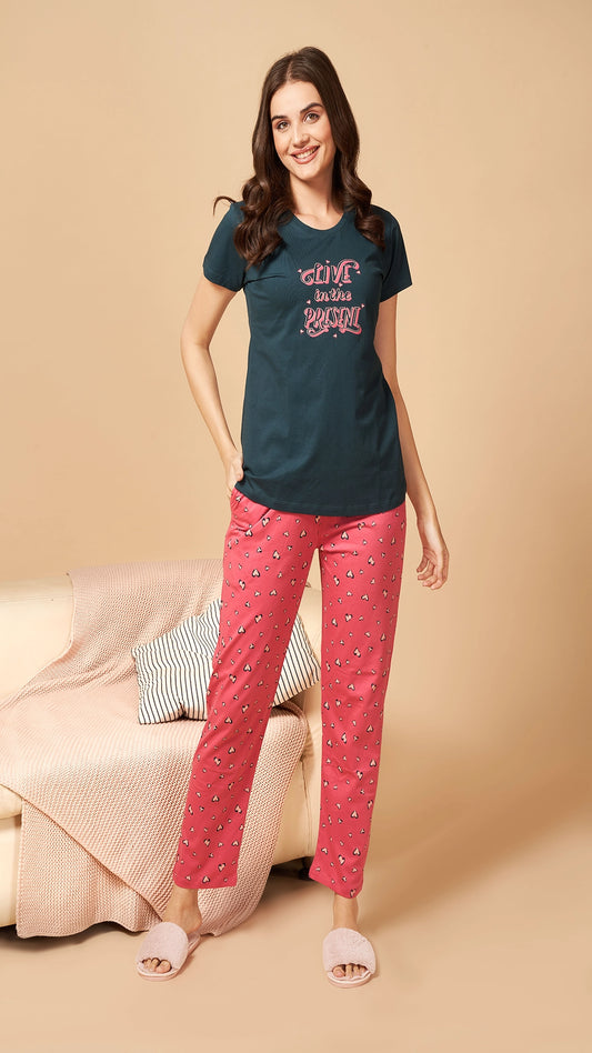 Sukanya  Women's Printed Sinker Nightsuit Set , Regular Fit Loungewear , Ideal for Women , Lounge Wear Nightdress Pyjama Set Sleepwear , Skin Printed Half Sleeves Round Neck.